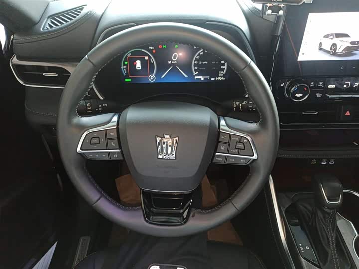 Toyota Crown Kluger 2024 2024款 2.5L HEV四驱豪华版
