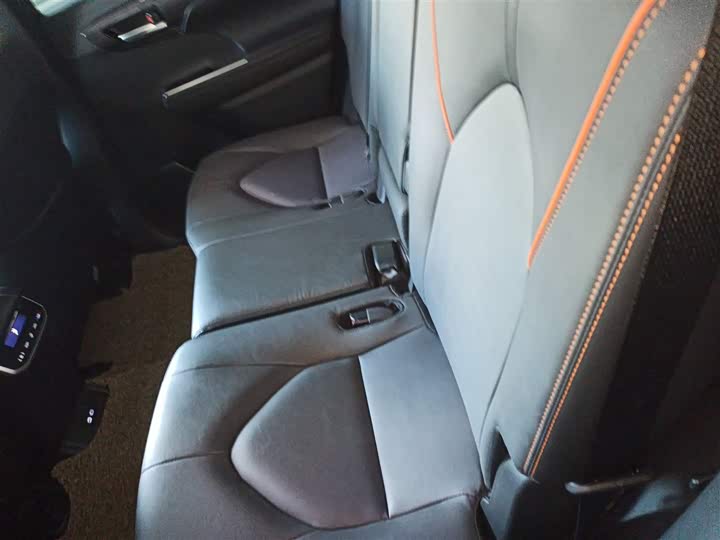 Toyota Crown Kluger 2024 2024款 2.5L HEV四驱豪华版