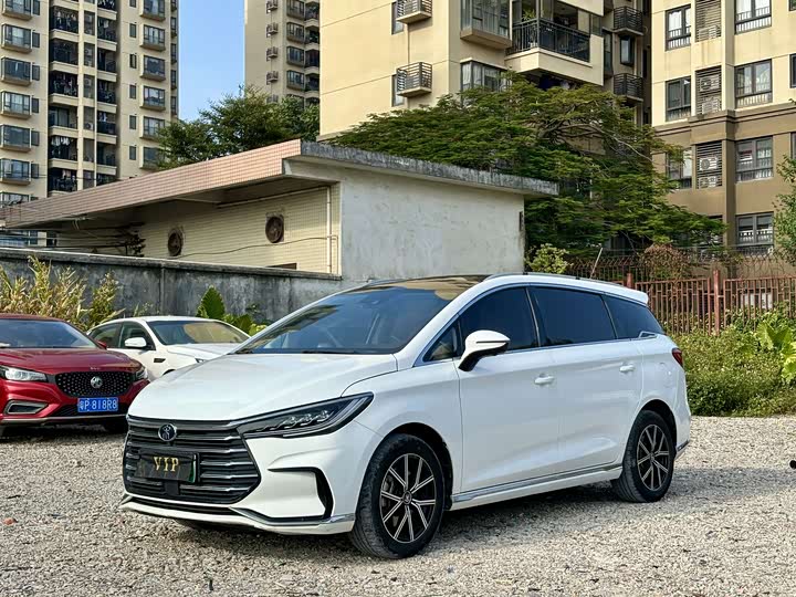 BYD Song Max Hybrid 2022 2022款 DM-i 105KM 旗舰型
