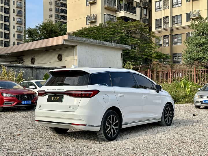 BYD Song Max Hybrid 2022 2022款 DM-i 105KM 旗舰型