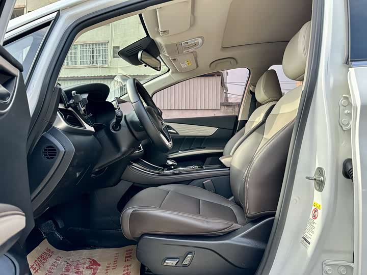 BYD Song Max Hybrid 2022 2022款 DM-i 105KM 旗舰型