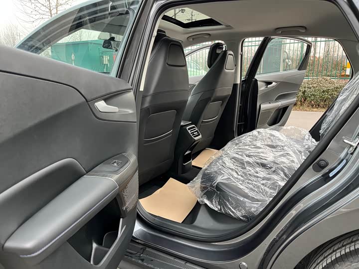 Changan Eado EV 2025 2025款 智慧新蓝鲸 145KM 战舰版