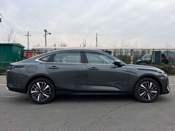 Changan Eado EV 2025 2025款 智慧新蓝鲸 145KM 战舰版