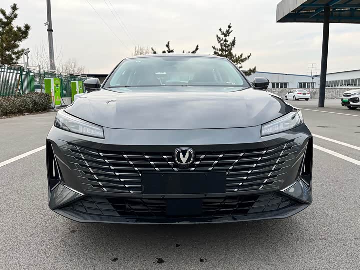 Changan Eado EV 2025 2025款 智慧新蓝鲸 145KM 战舰版