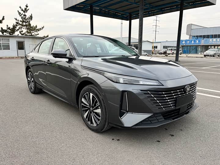 Changan Eado EV 2025 2025款 智慧新蓝鲸 145KM 战舰版