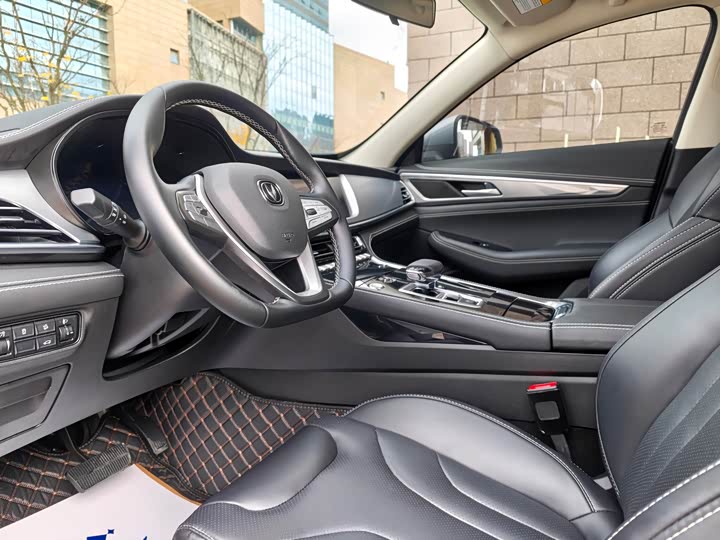 Changan CS85 Coupe 2021 2021款 1.5T DCT尊贵型