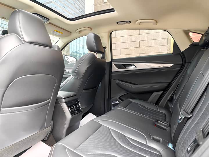 Changan CS85 Coupe 2021 2021款 1.5T DCT尊贵型