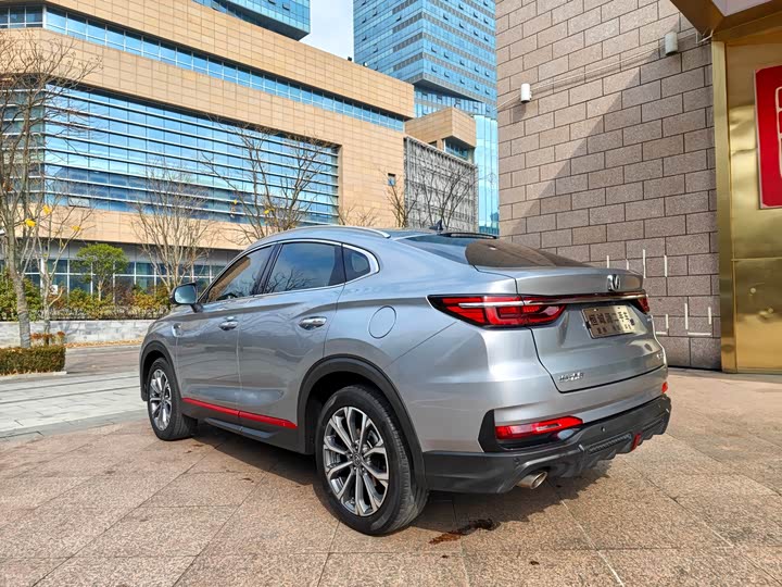 Changan CS85 Coupe 2021 2021款 1.5T DCT尊贵型