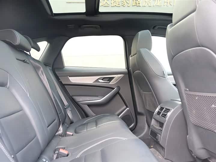 Jaguar F-Pace 2024 2024款 P250 R-Dynamic SE