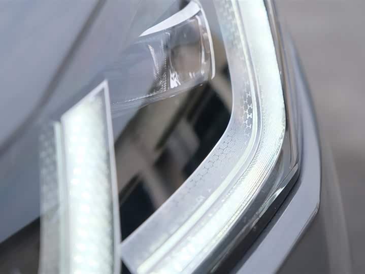 Jaguar F-Pace 2024 2024款 P250 R-Dynamic SE