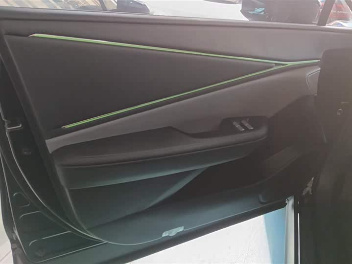 Toyota bZ5 2025 2025款 550 PRO