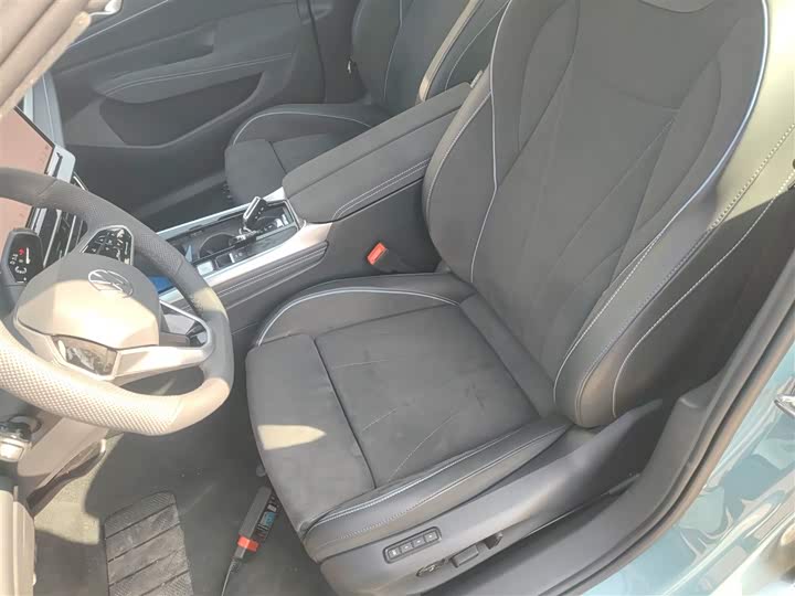 Volkswagen Passat 2025 2025款 Pro 380TSI 星空龙尊版