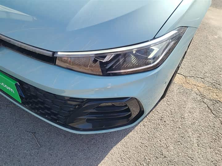 Volkswagen Passat 2025 2025款 Pro 380TSI 星空龙尊版
