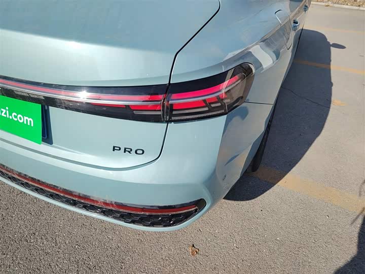 Volkswagen Passat 2025 2025款 Pro 380TSI 星空龙尊版