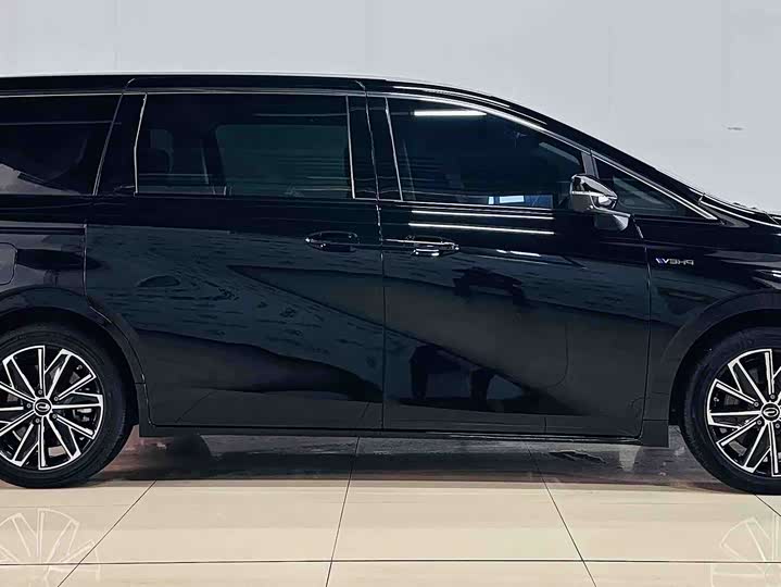 GAC Trumpchi E8 2024 2024款 荣耀系列 2.0L 荣耀版