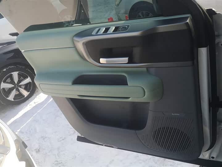 BAIC Beijing BJ40 Hybrid 2025 2025款 进阶版