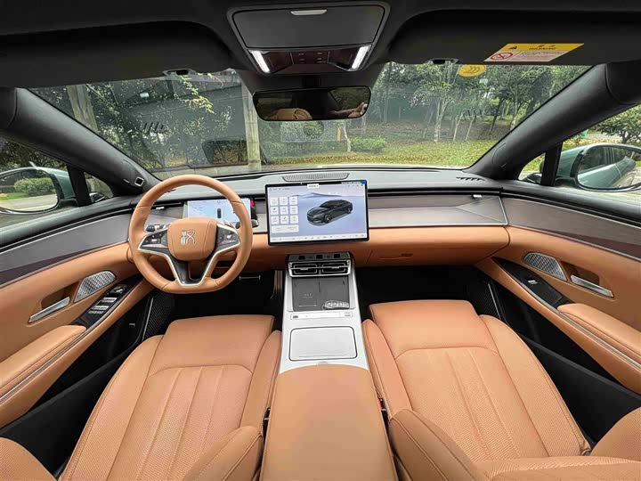 BYD Han L 2025 2025款 DM-p 四驱激光雷达旗舰型