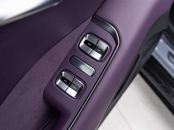 XPeng P7 2025 2025款 702 长续航 Ultra