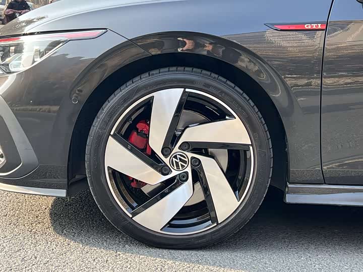 Volkswagen Golf GTI 2023 2023款 380TSI DSG GTI