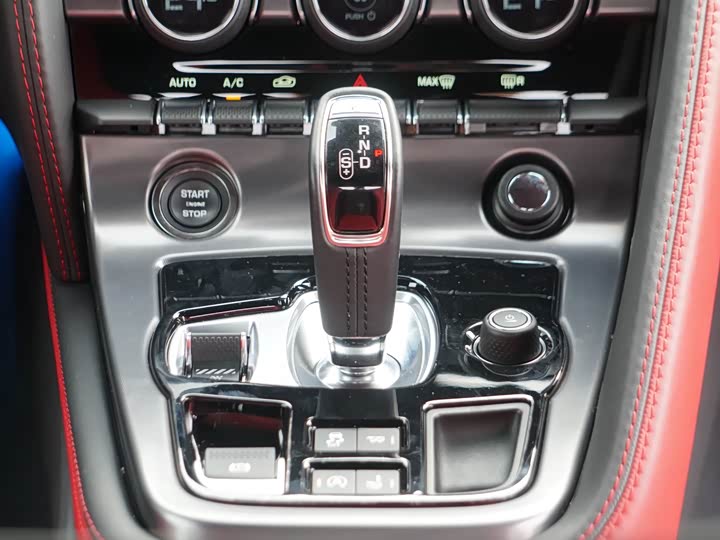 Jaguar F-Type 2024 2024款 P300 75周年典藏硬顶版