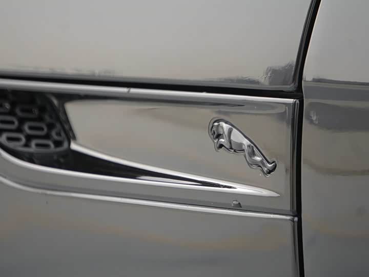 Jaguar F-Type 2024 2024款 P300 75周年典藏硬顶版