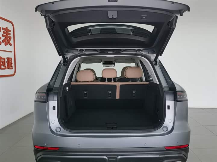 Chery Tiggo 8L 2024 2024款 2.0T 两驱尊贵版 5座