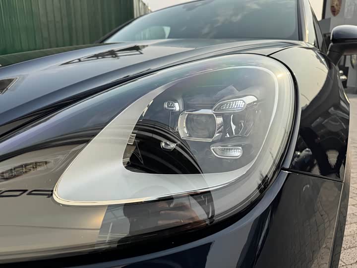 Porsche Cayenne Hybrid 2023 2023款 Cayenne E-Hybrid 2.0T