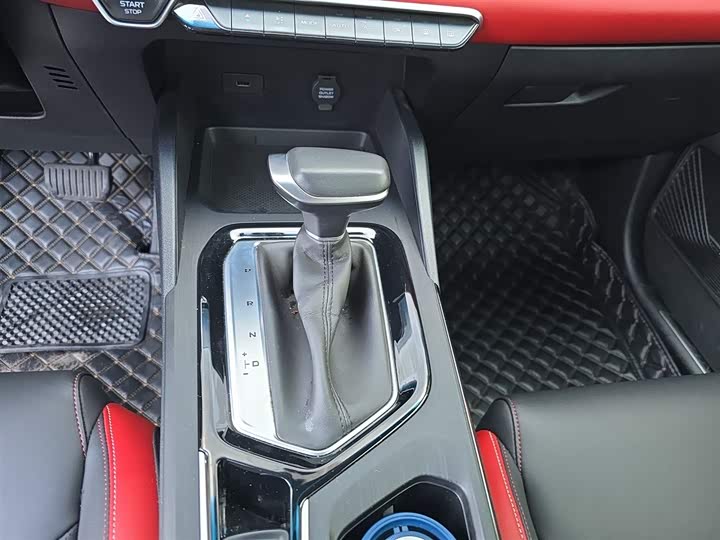 Geely Emgrand GS 2021 2021款 1.4T CVT尊贵型