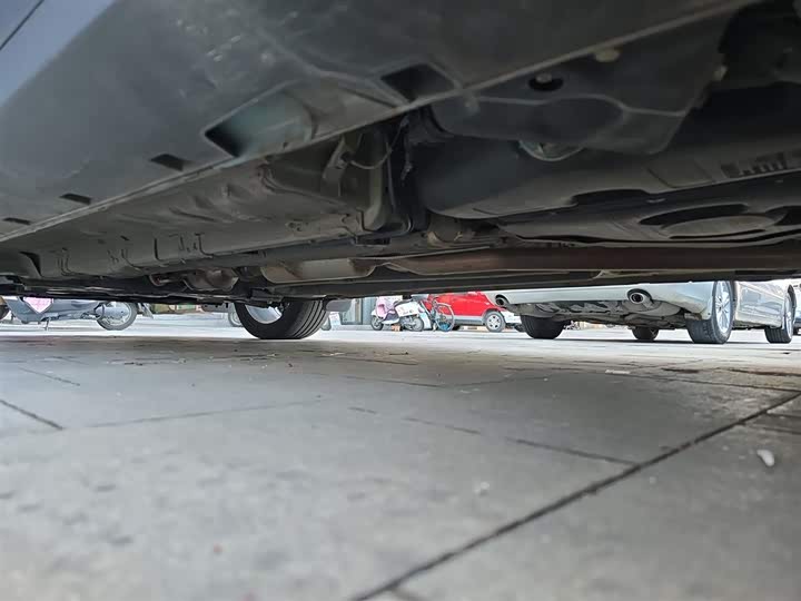 Geely Emgrand GS 2021 2021款 1.4T CVT尊贵型