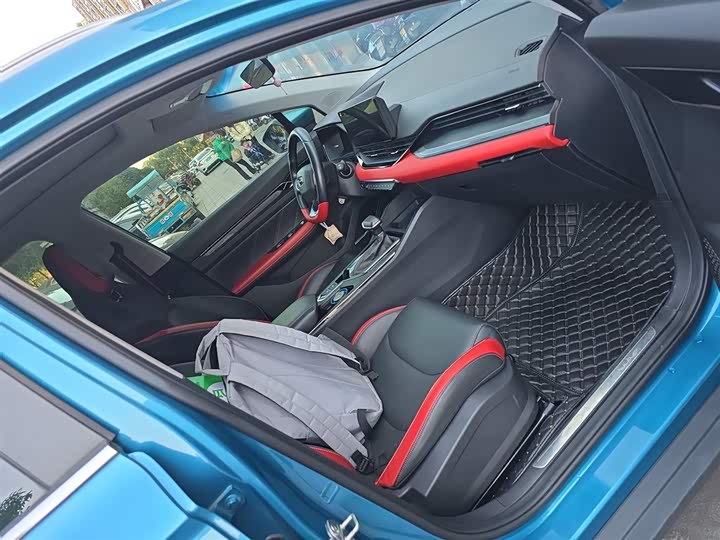 Geely Emgrand GS 2021 2021款 1.4T CVT尊贵型