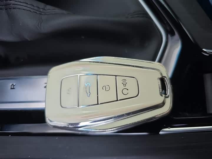 Geely Emgrand GS 2021 2021款 1.4T CVT尊贵型