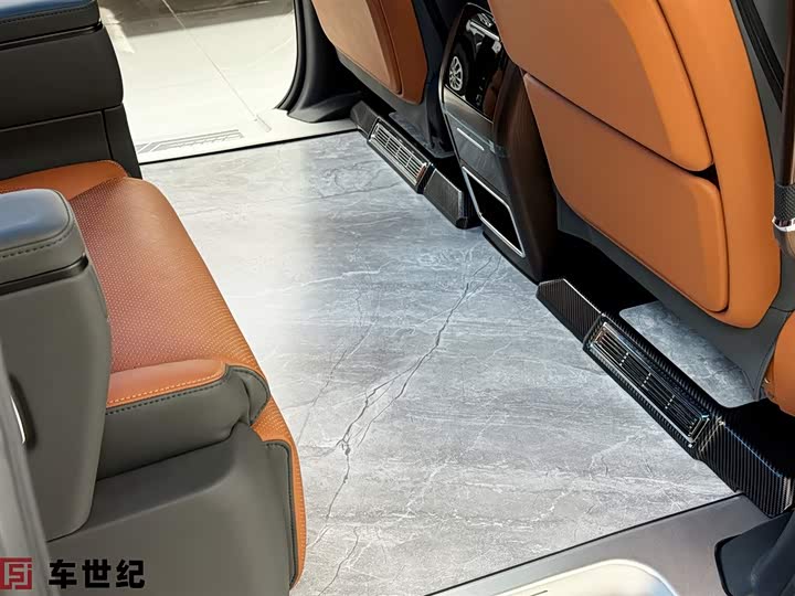 Toyota Granvia 2026 2026款 2.5L混动 舒适版