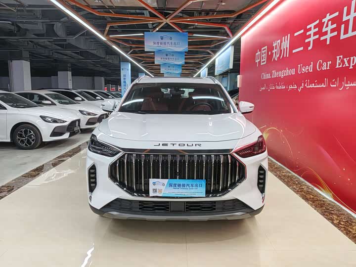 Jetour X70 Plus 2025 2025款 冠军版 1.5T DCT冠军MAX+ 7座