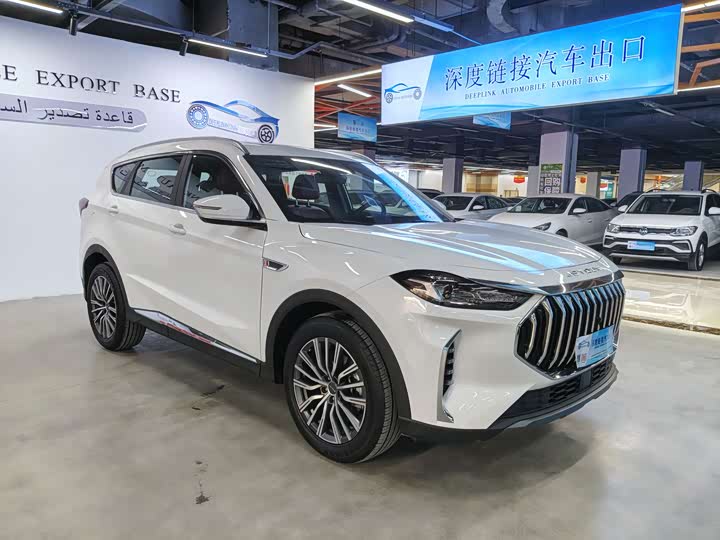 Jetour X70 Plus 2025 2025款 冠军版 1.5T DCT冠军MAX+ 7座