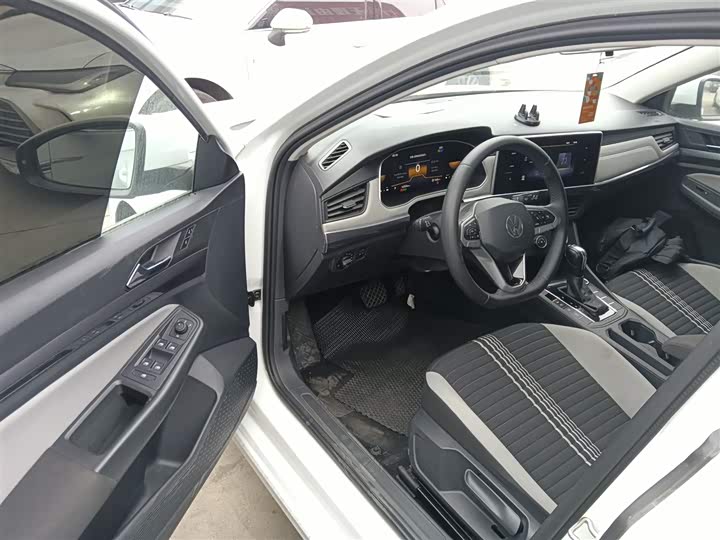 Volkswagen Bora 2024 2024款 200TSI DSG畅行版