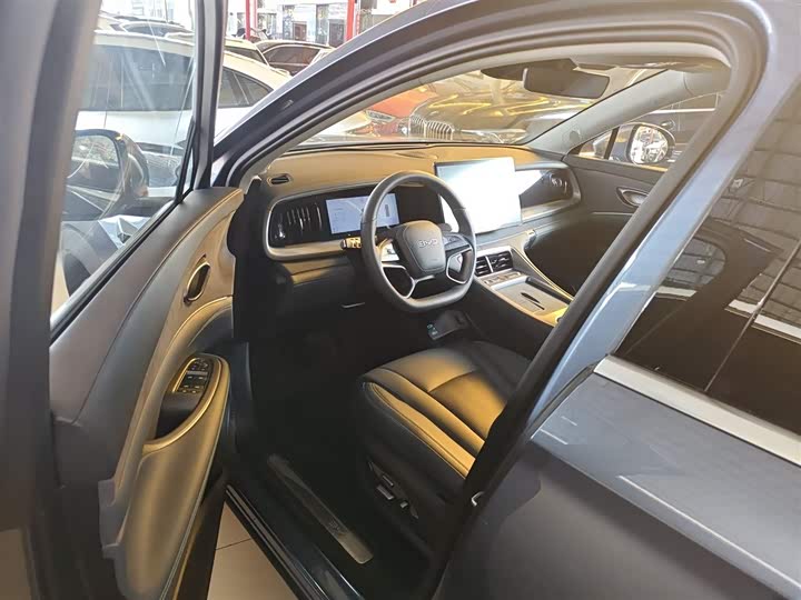 BYD Sea Lion 07 DM-i Hybrid 2025 2025款 150 领航+版