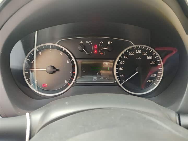 Nissan Sylphy 2024 2024款 经典 1.6XE CVT舒适版