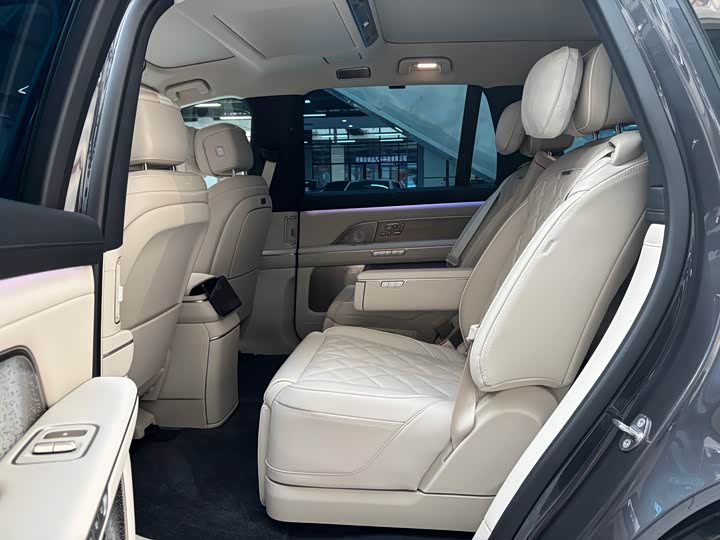 Nio ES8 2026 2026款 六座行政签名版