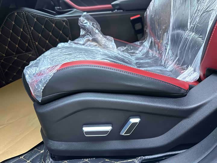 Geely Emgrand GS 2021 2021款 1.4T CVT尊贵型