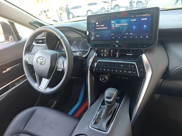 Toyota Venza 2024 2024款 2.0L CVT两驱尊贵版