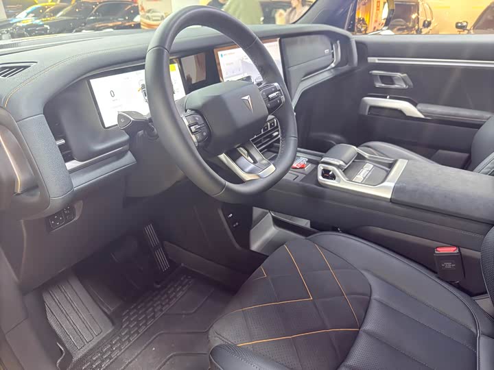 Changan Deepal G318 2025 2025款 无忧穿越版 四驱秘境版