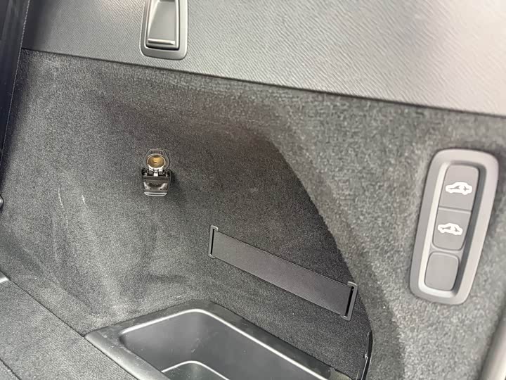 Volvo XC90 2024 2024款 B6 智雅豪华版 7座