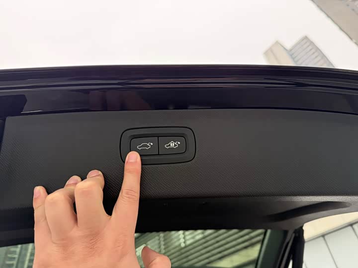 Volvo XC90 2024 2024款 B6 智雅豪华版 7座