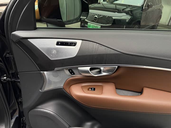 Volvo XC90 2024 2024款 B6 智雅豪华版 7座