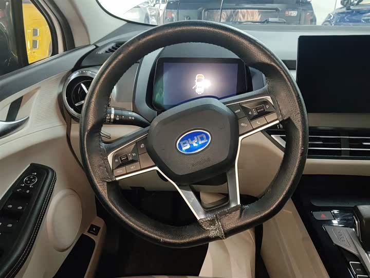 BYD Yuan Pro 2021 2021款 401KM 尊贵型