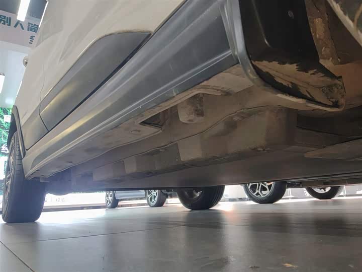 BYD Yuan Pro 2021 2021款 401KM 尊贵型