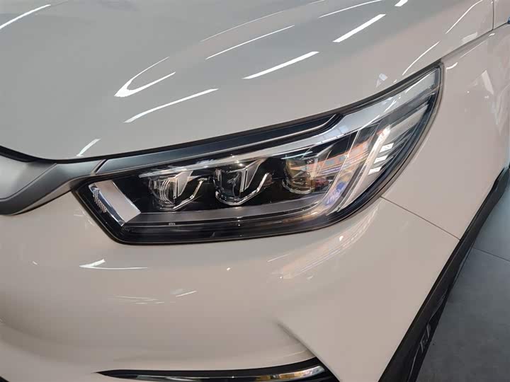 BYD Yuan Pro 2021 2021款 401KM 尊贵型