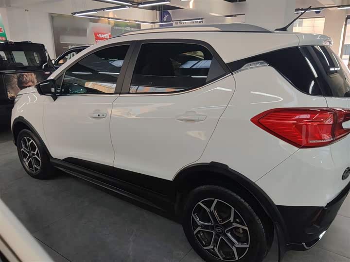 BYD Yuan Pro 2021 2021款 401KM 尊贵型