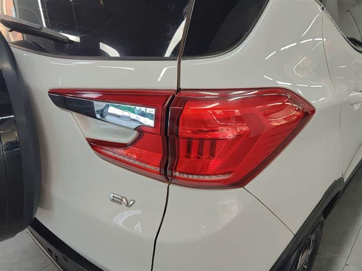 BYD Yuan Pro 2021 2021款 401KM 尊贵型