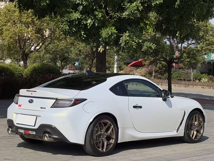 Subaru BRZ 2023 2023款 2.4L 手动10周年纪念版